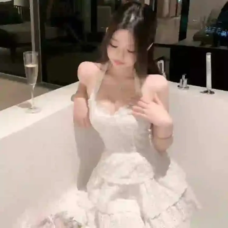 治愈系深夜剧《和歌子酒》1-7季全：一个人也要好好喝酒吃饭，比孤独的美食家更放松
