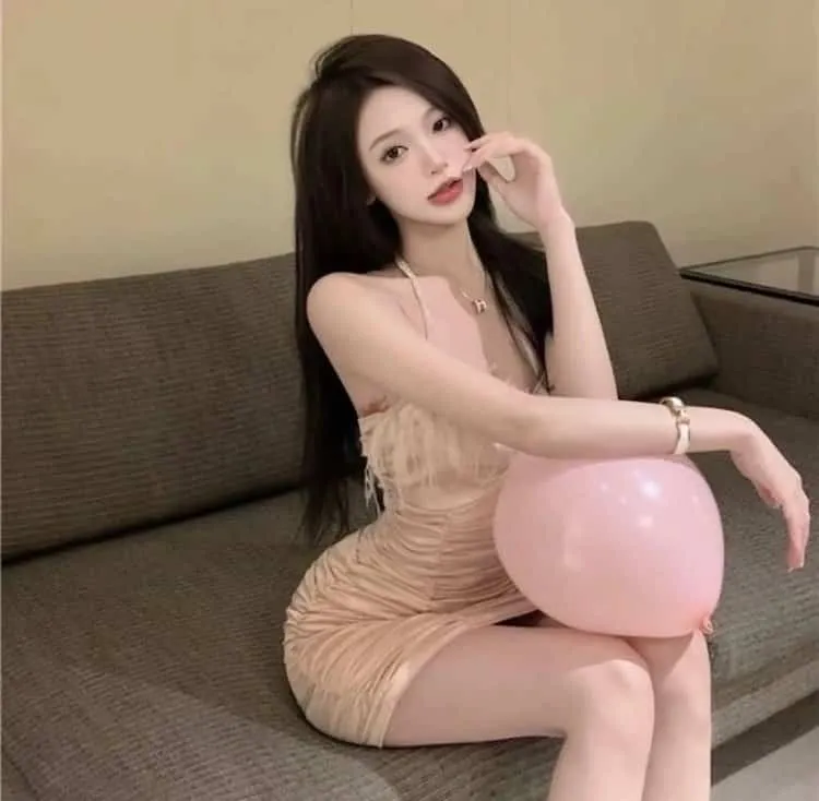 【大尺度惊悚】《深夜的FM》秀爱刘智泰：电台女主播在直播期间，家属却被变态杀手绑架的生死两小时