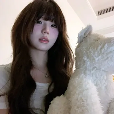 【深夜美食】《爱吃拉面的小泉同学》早见明里：为了吃遍全日本最好吃的拉面，女高中生的狂热日常